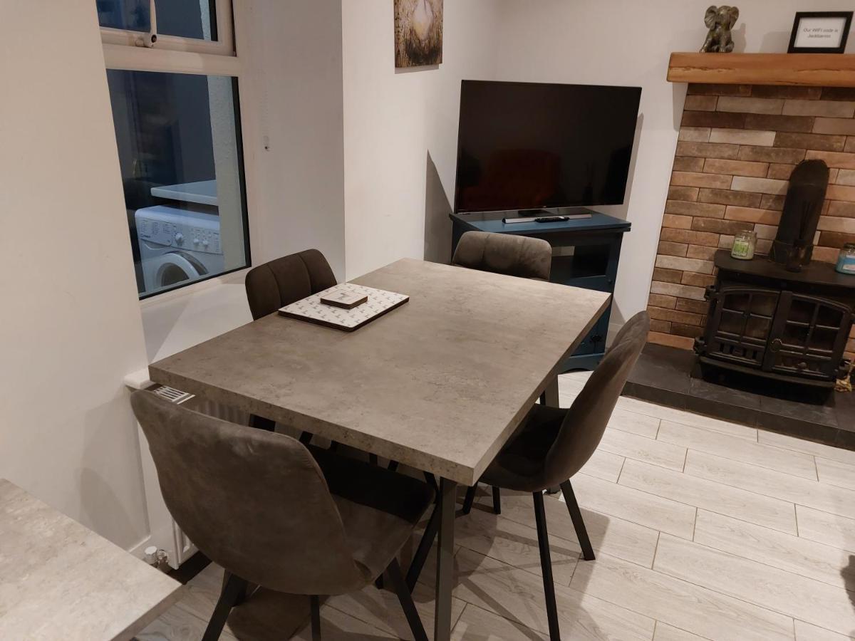 Amy's Place Charming 3 Bed House Donegal Holiday home Donegal Town